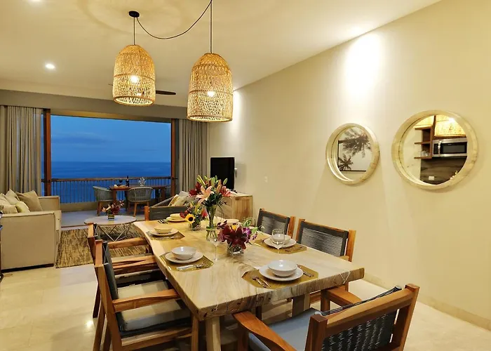 Hear The Waves! Amazing Beachfront With Unbeatable Views! San José del Cabo